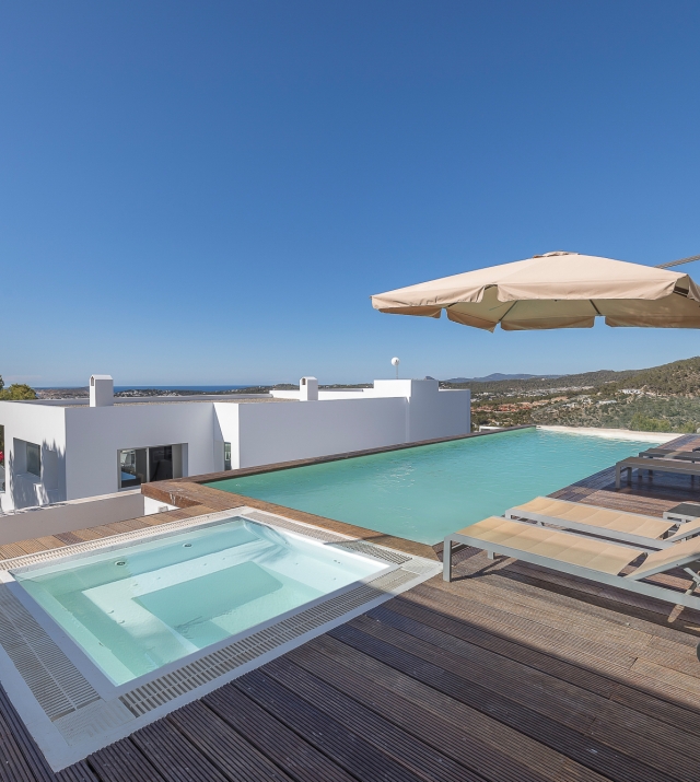Resa Estates seaviews ibiza for sale villa te koop tourist license pool and jacuzzi.jpg